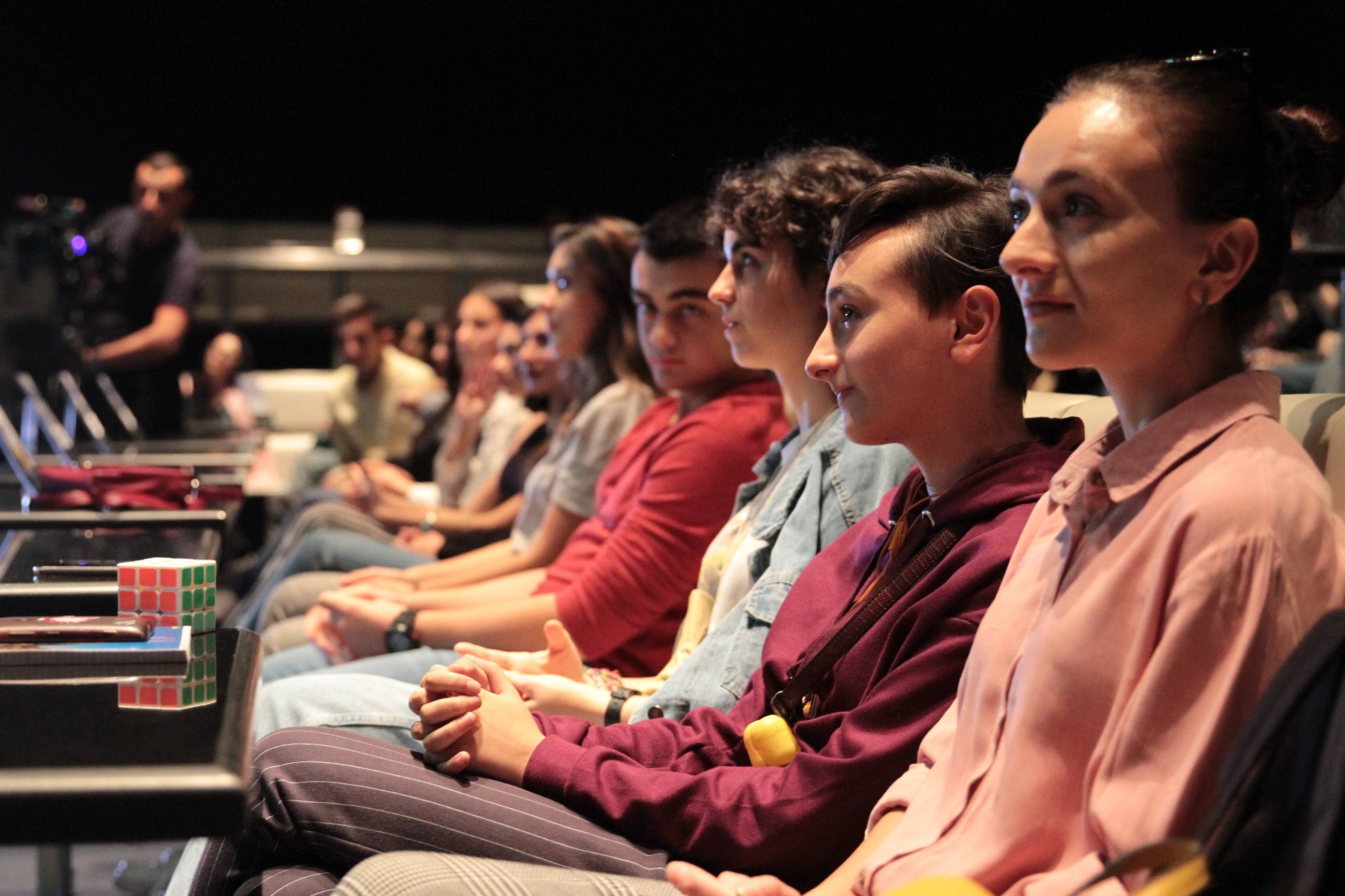 The Cafesjian Center for the Arts and Beeline Present “Teen Artists Platform” Project