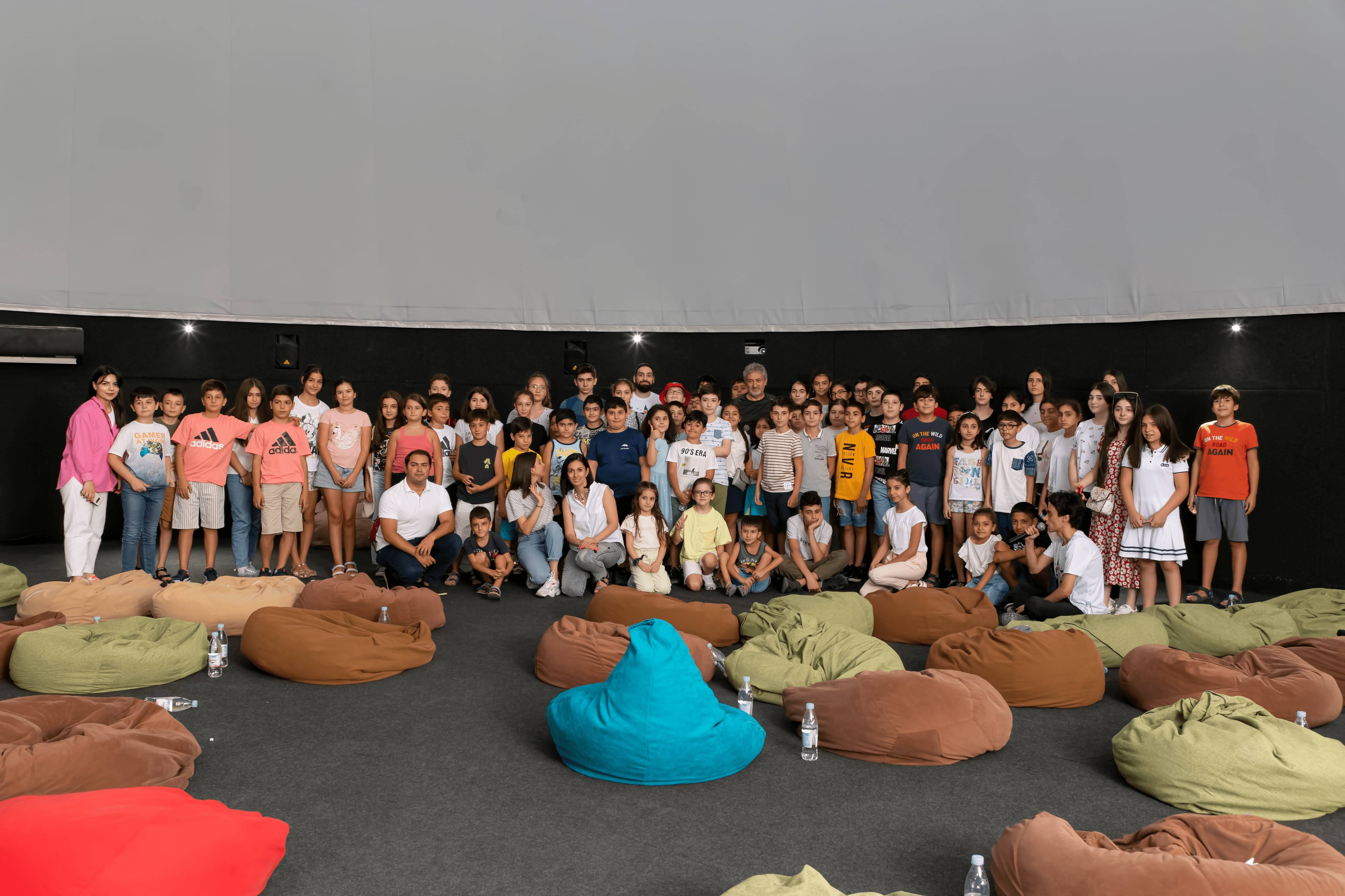 «Տիեզերական զրույցներ» երեխաների համար՝ Team Telecom Armenia-ից ու STARMUS-ից